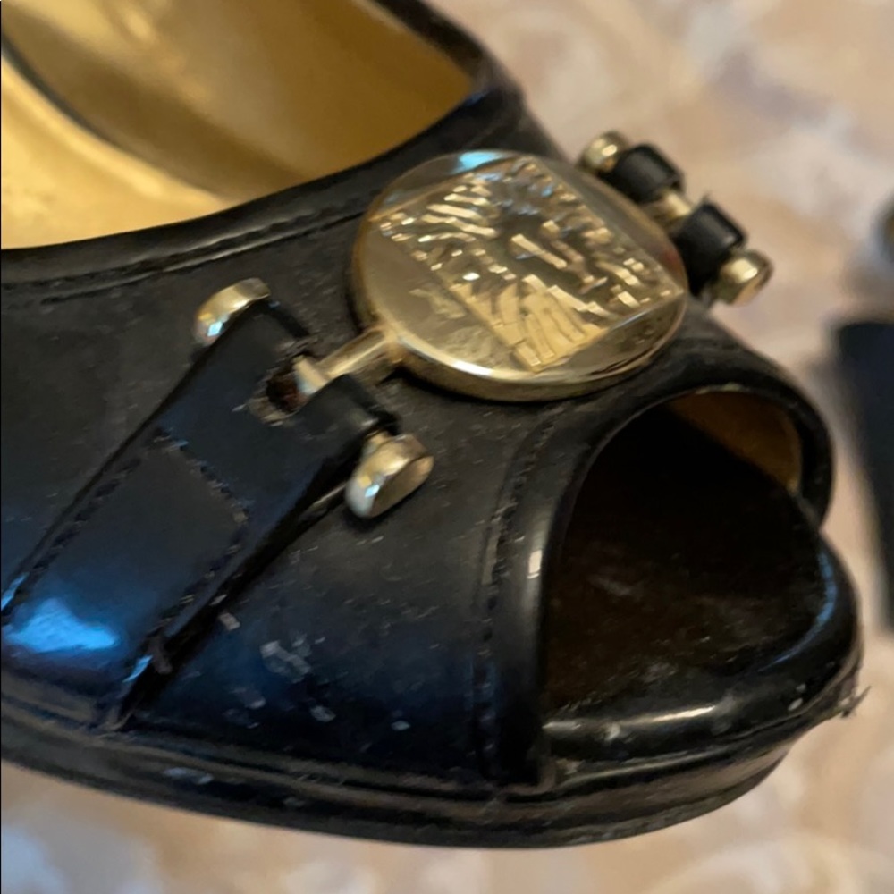 Anne Klein Black Slingbacks - Picture 6 of 12